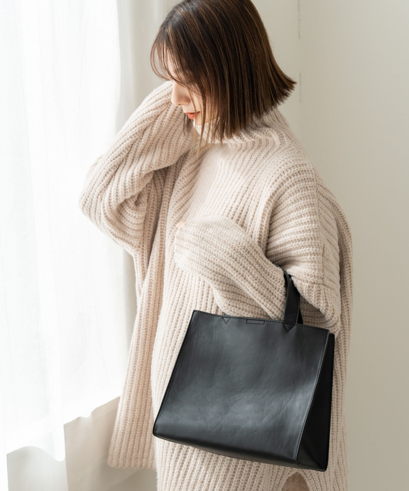 【 Rename 】 スクエア ミニトートバッグ フェイクレザー レディース メンズ ユニセックス おしゃれ 通勤 通学 ママ 学生 RTG22233