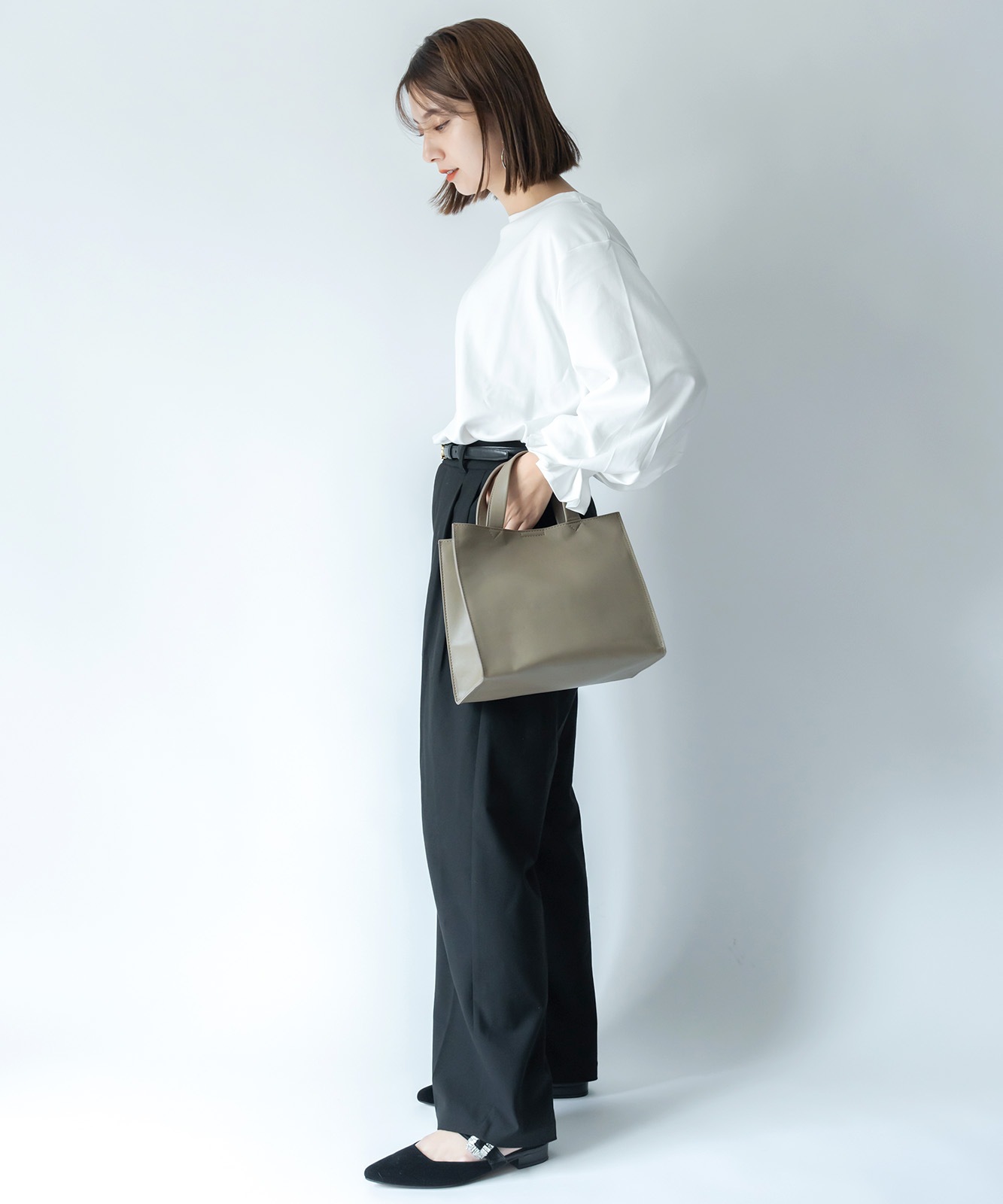 【 Rename 】 スクエア ミニトートバッグ フェイクレザー レディース メンズ ユニセックス おしゃれ 通勤 通学 ママ 学生 RTG22233