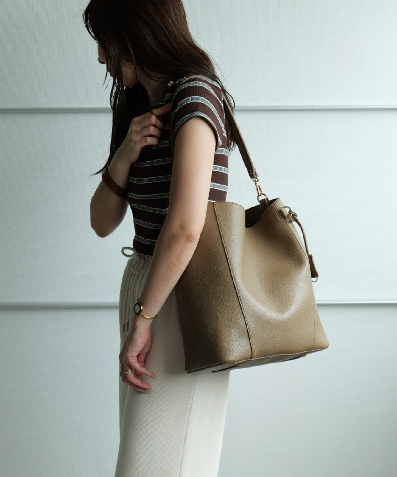 Rename ワンハンドル ショルダーバッグ インナーバッグ付き レディース