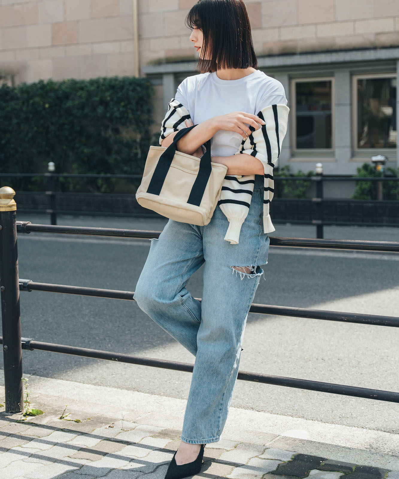 Rename ファスナー付 仕切り ミニ トートバッグ