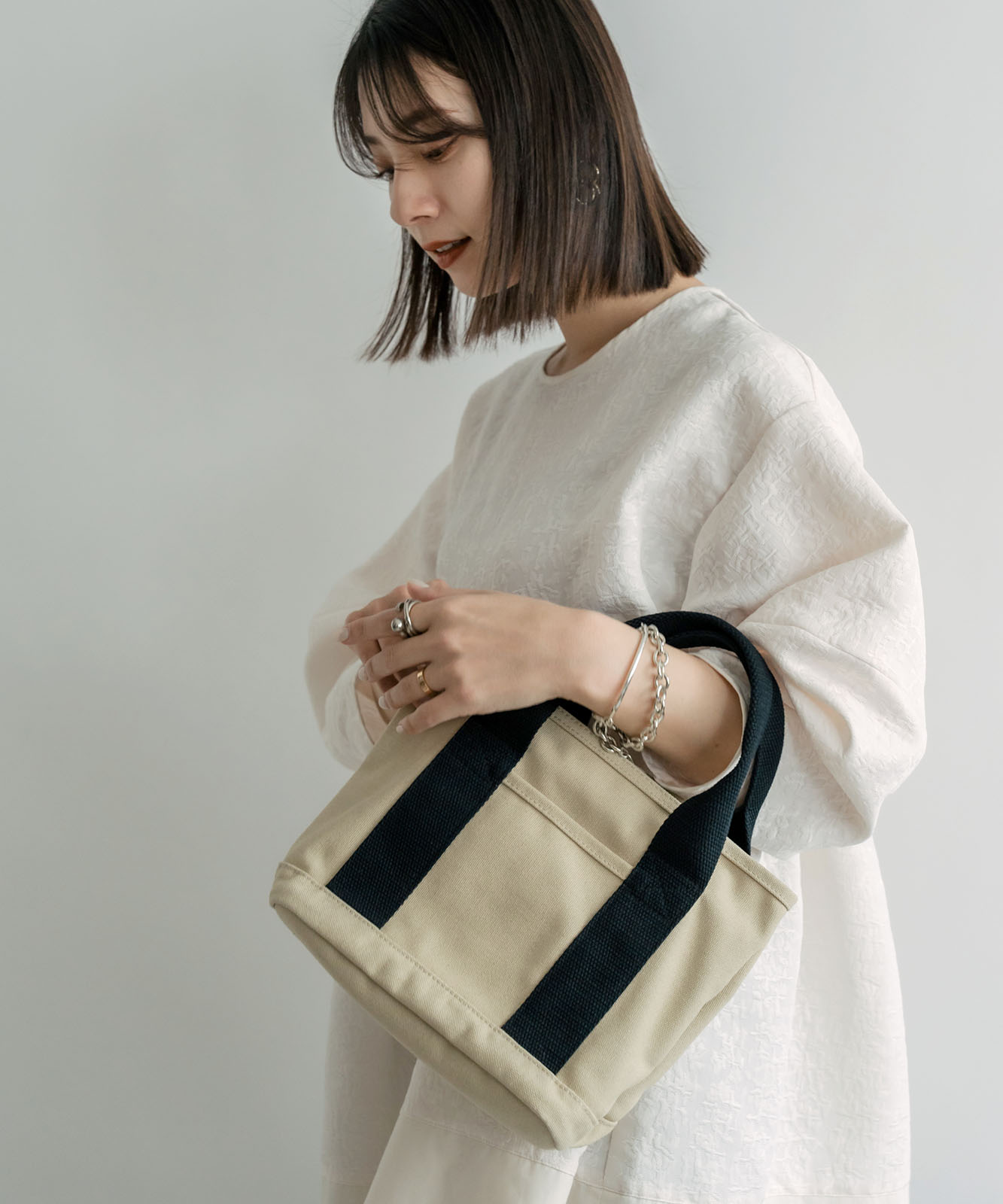 Rename ファスナー付 仕切り ミニ トートバッグ RTH22025