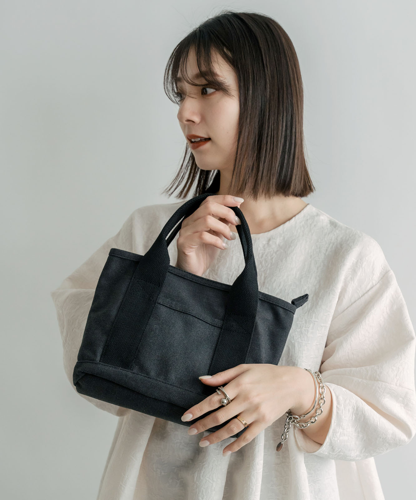 Rename ファスナー付 仕切り ミニ トートバッグ RTH22025