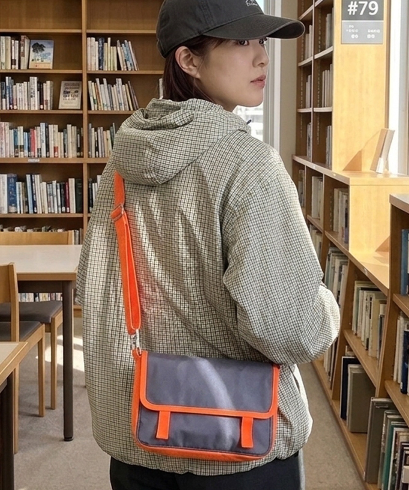 【 DEVICE select 】 サステナブル バイカラー ミニショルダーバッグ フラップ サコッシュ メッセンジャーバッグ 韓国 ストリート Y2K メンズ レディース C558MINI