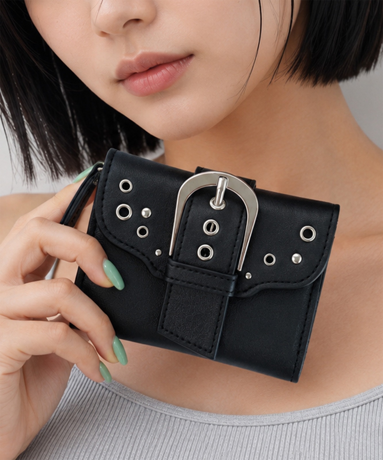 【DEVICE】 メタルバックル スタッズ ミニウォレット 三つ折り財布 コンパクト財布 Y2K ストリート メンズ レディース DPG26042 メンズ レディース ユニセックス おしゃれ 大容量 軽量 通学 通勤 韓国ストリート DPG26042