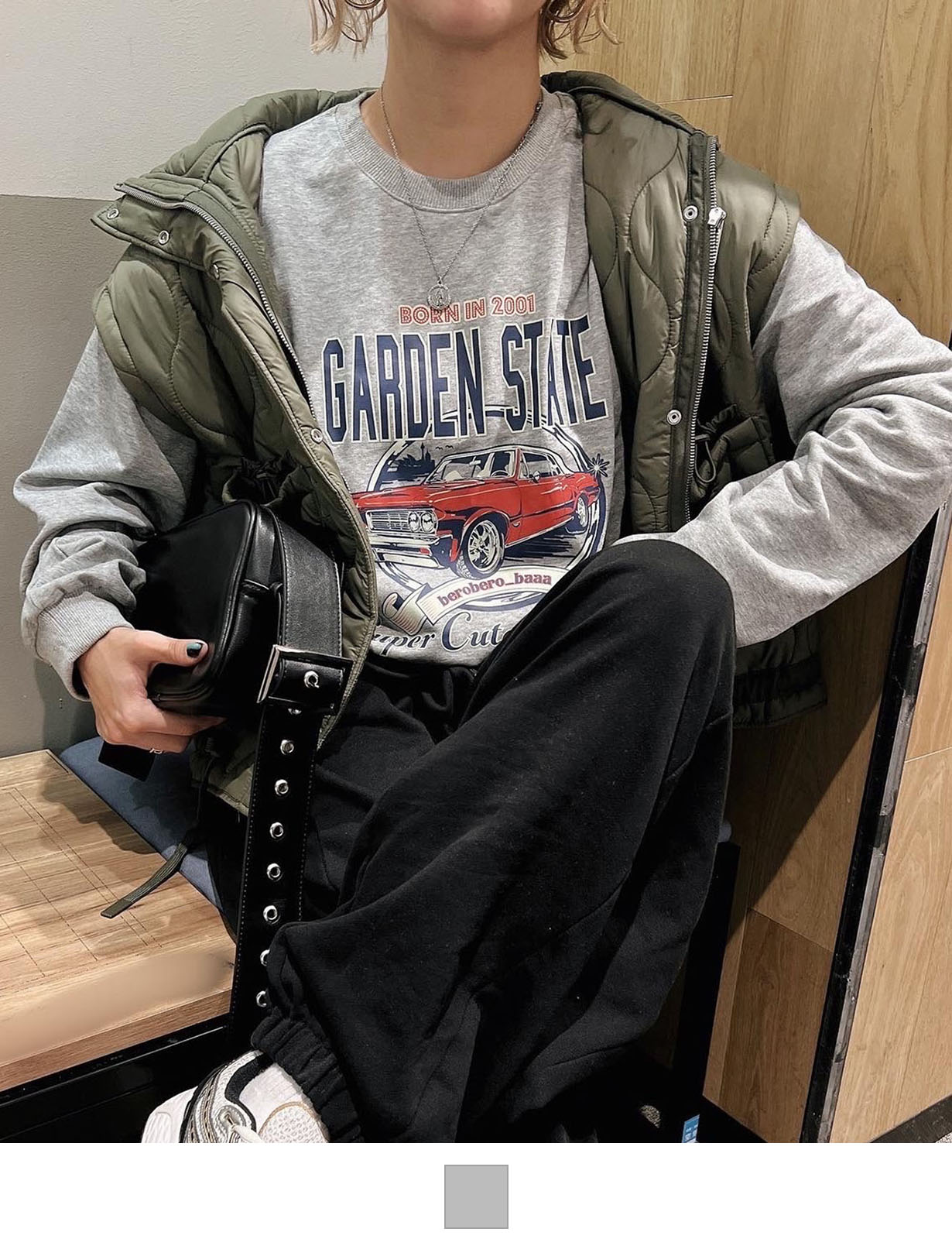 ルーズグラフィックプリント スウェット トレーナー メンズ レディース 秋服 冬服