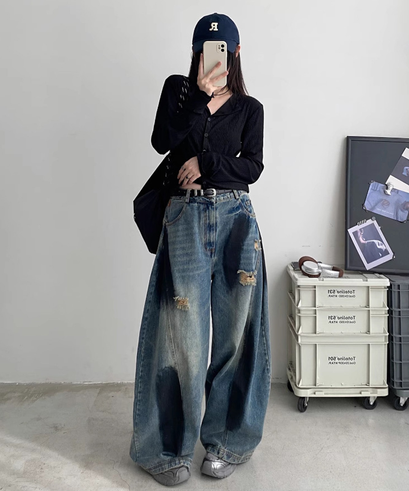 ゆったりデニム✭ダメージペイントパンツ★夏秋コーデに最適❤️ ペイント ダメージ デニムパンツ