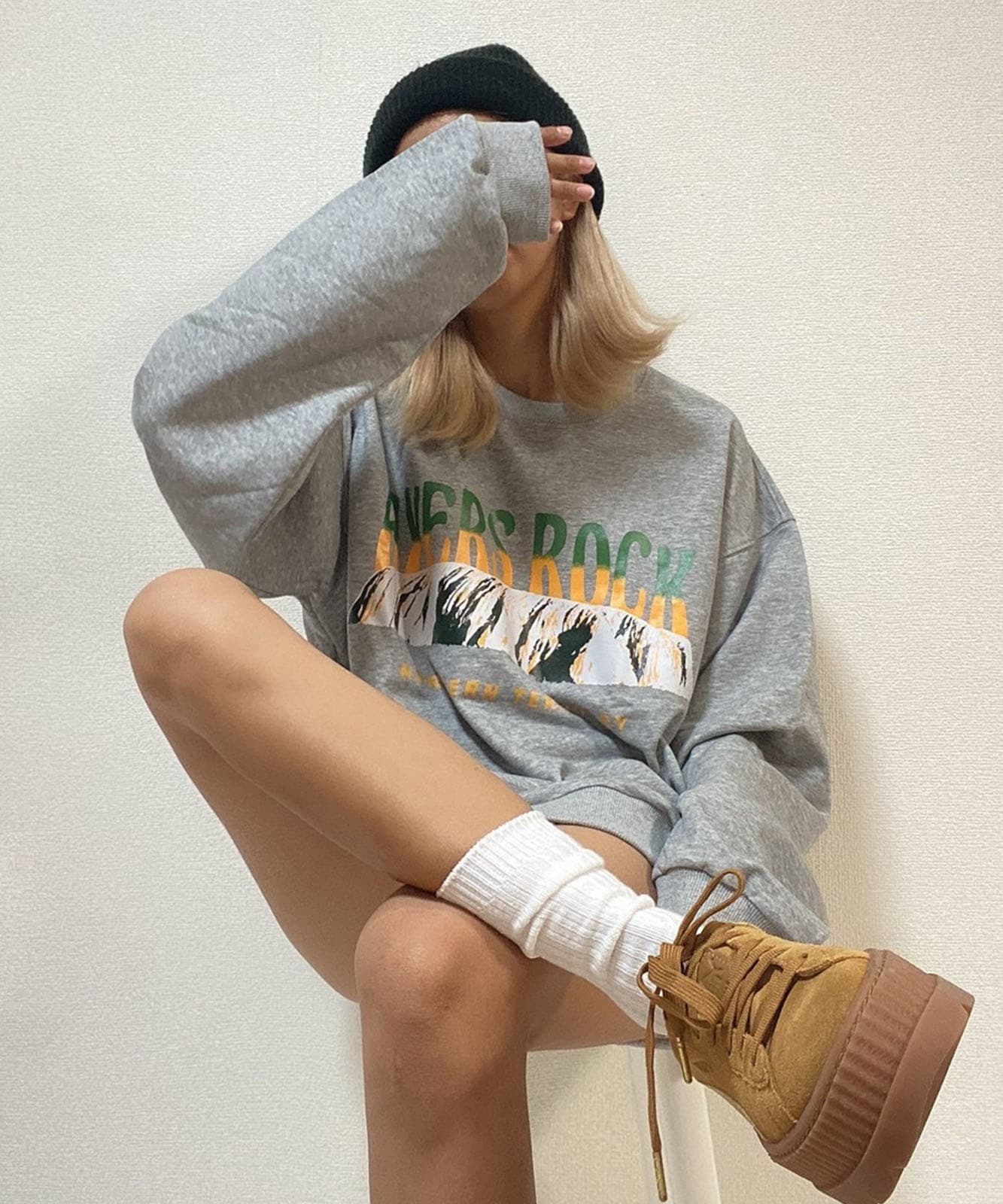 ルーズグラフィックプリント スウェット トレーナー メンズ レディース 秋服 冬服