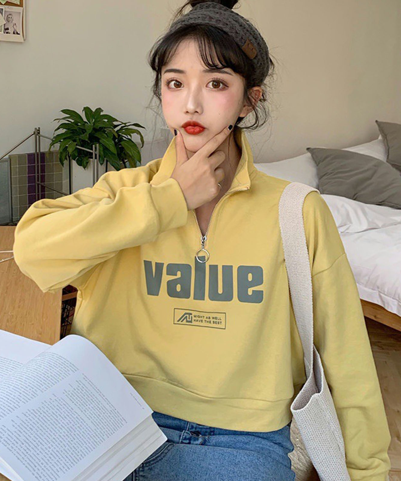 DEVICE select 韓国風フロントロゴ ハーフジップ スウェットトレーナー(ショート丈) レディース