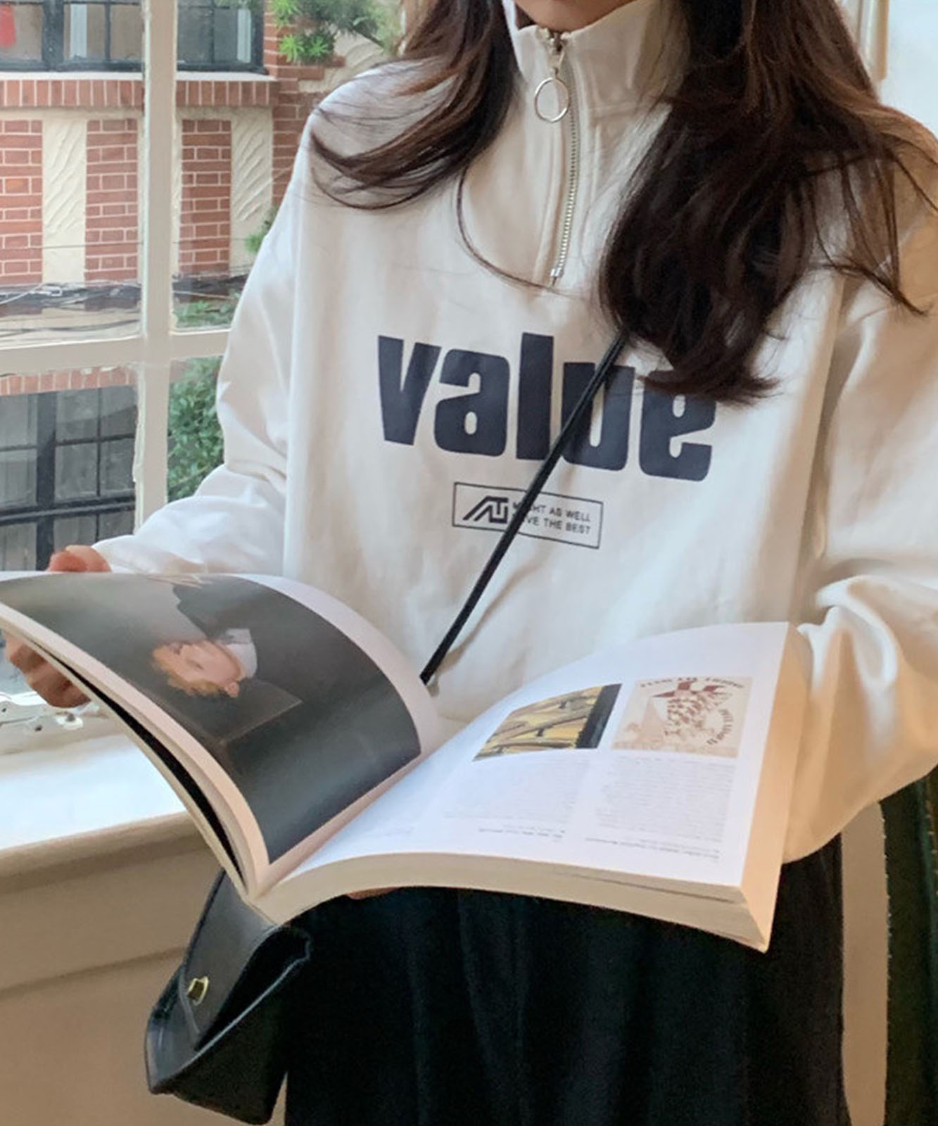 DEVICE select 韓国風フロントロゴ ハーフジップ スウェットトレーナー(ショート丈) レディース