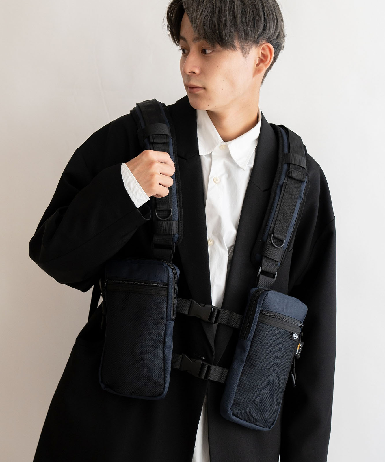 Rename コーデュラナイロン ベスト型ボディショルダーバッグ