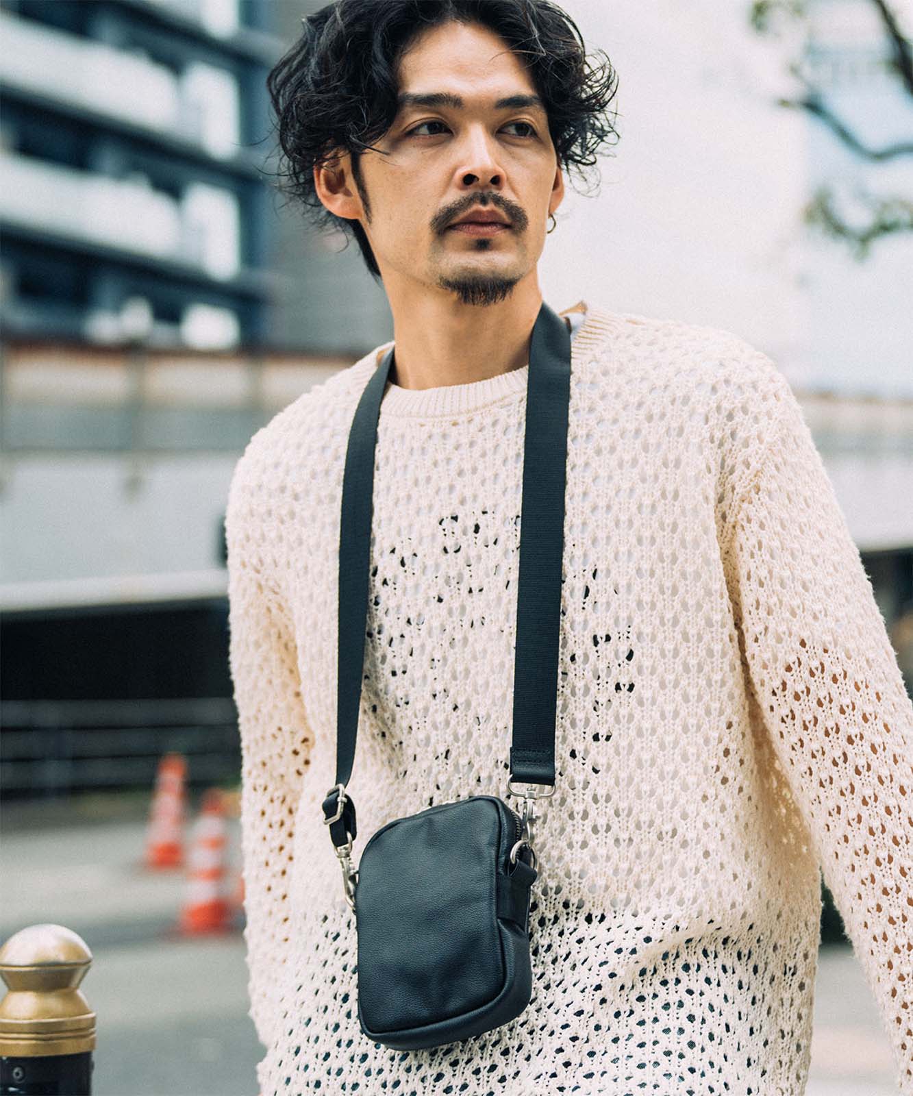 DEVICE＋ 本革カウレザー ミニショルダーバッグ