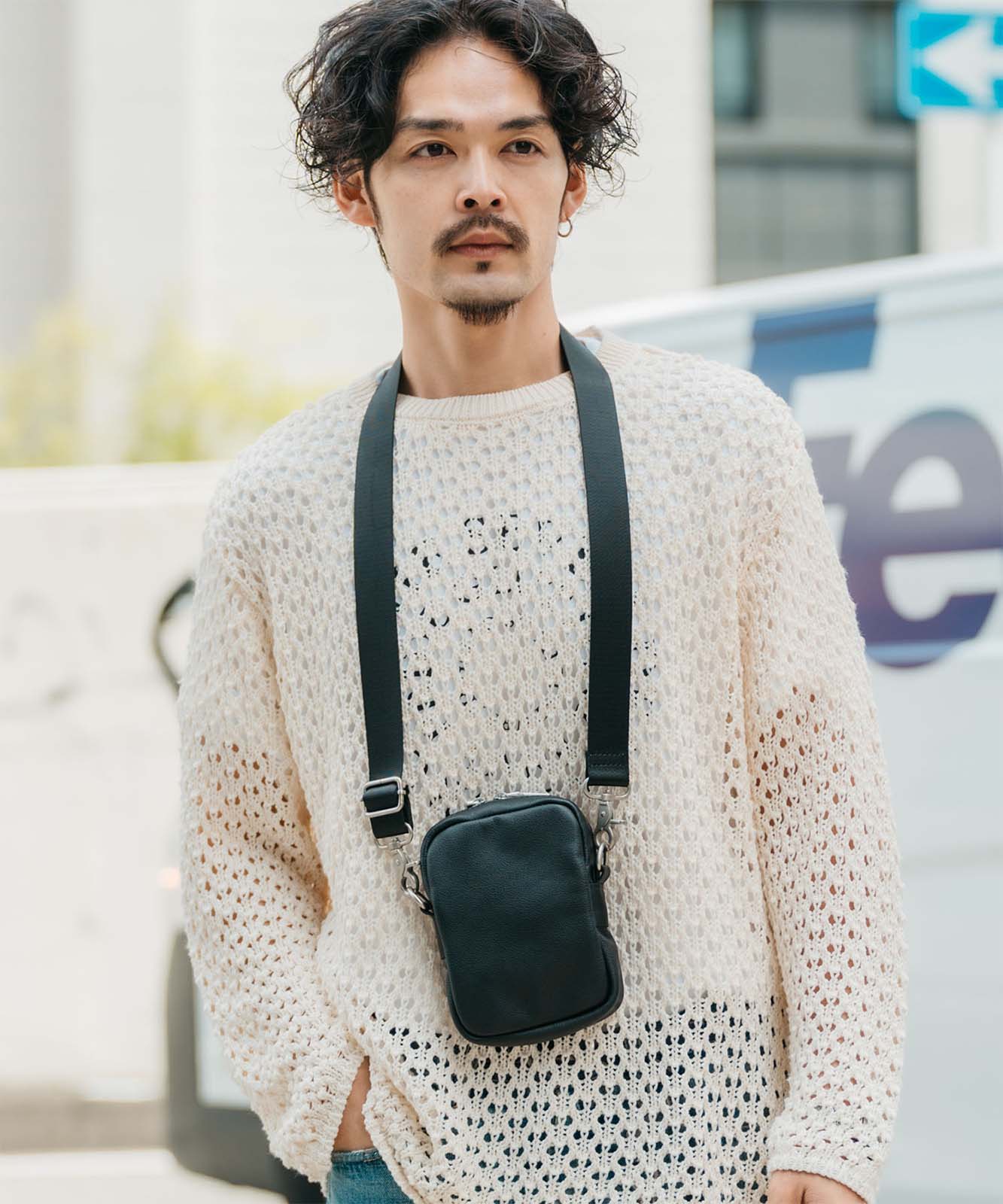 DEVICE＋ 本革カウレザー ミニショルダーバッグ