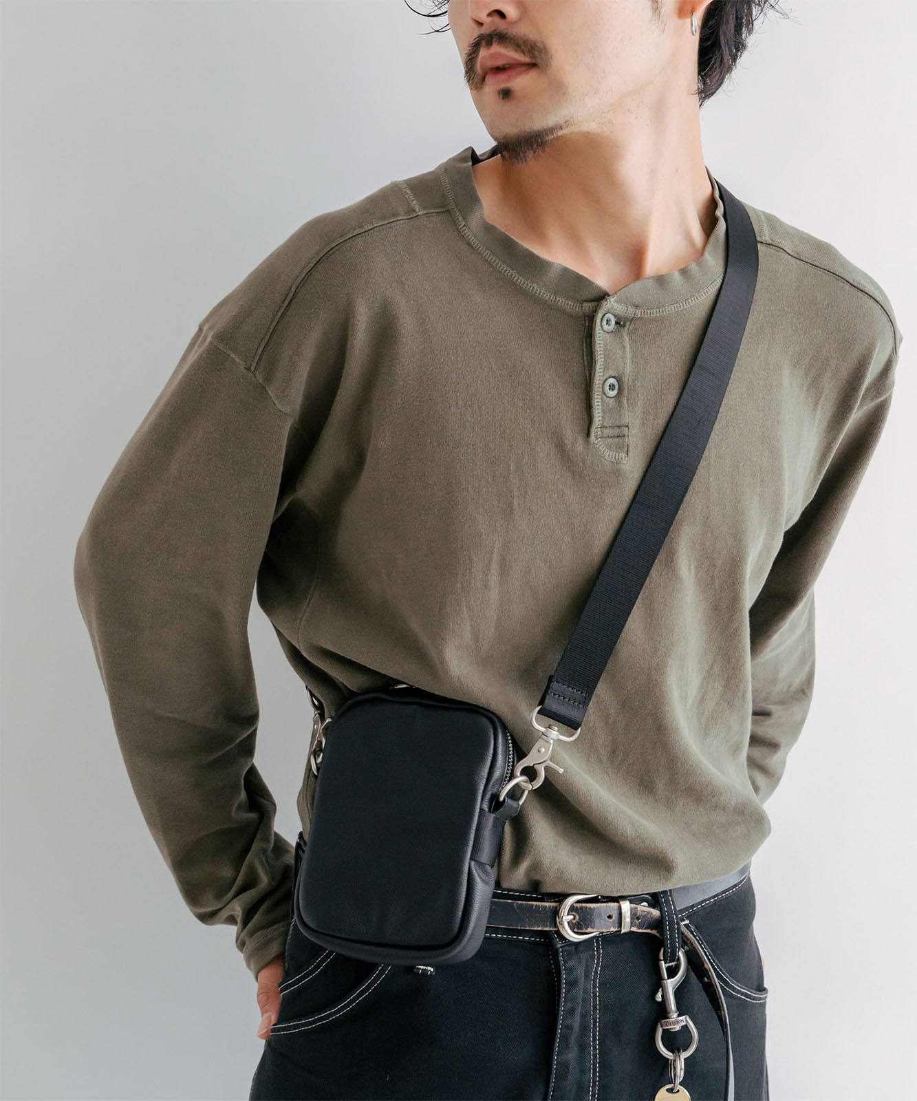 DEVICE＋ 本革カウレザー ミニショルダーバッグ PSL23078