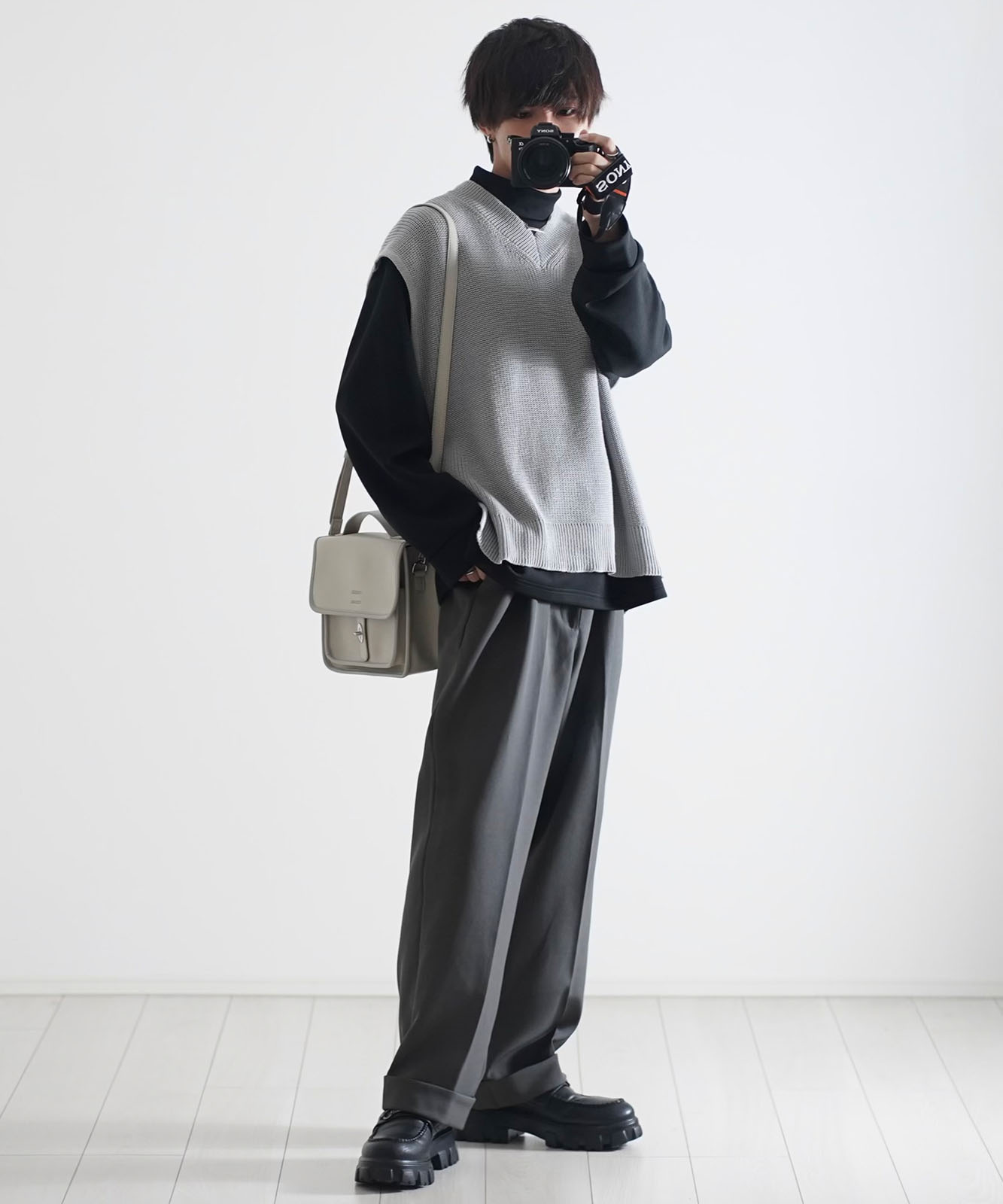 【 DEVICE × こーせコラボ 】 Rename フロントバックル 横型 ショルダーバッグ メンズ レディース ユニセックス 学生 おしゃれ ミニショルダー きれいめ カジュアル 高級感 RSG22036