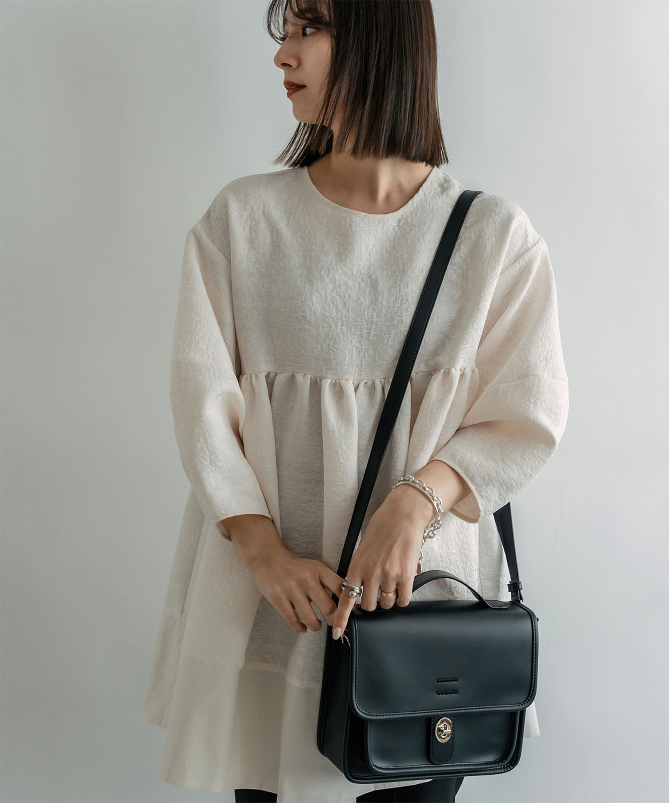 【 DEVICE × こーせコラボ 】 Rename フロントバックル 横型 ショルダーバッグ メンズ レディース ユニセックス 学生 おしゃれ ミニショルダー きれいめ カジュアル 高級感 RSG22036