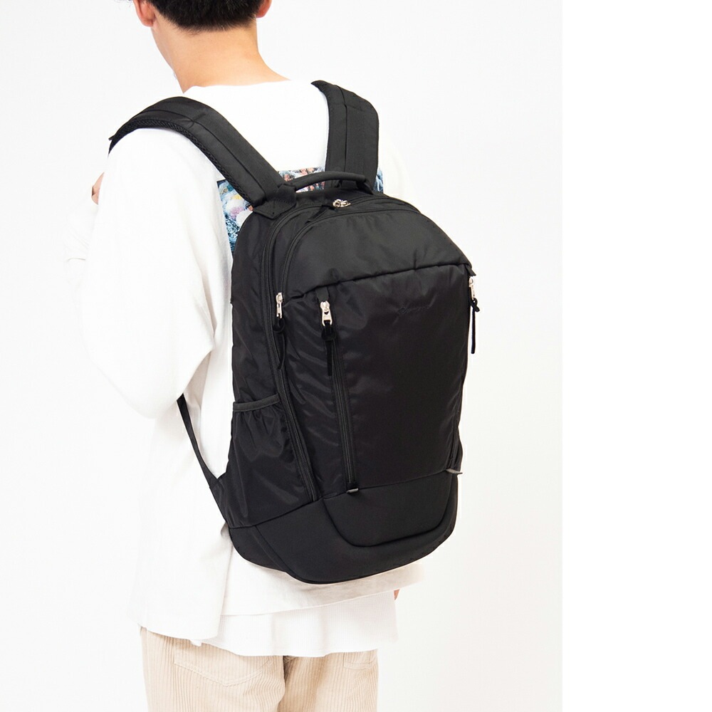 Rename ナイロン ダブルジップバックパック