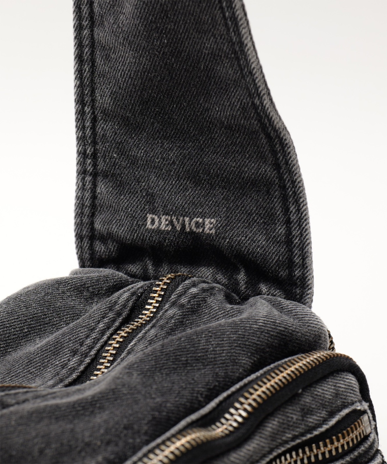 【 DEVICE 】 ヴィンテージ ウォッシュ デニム ショルダーバッグ メンズ レディース ユニセックス DSD25072