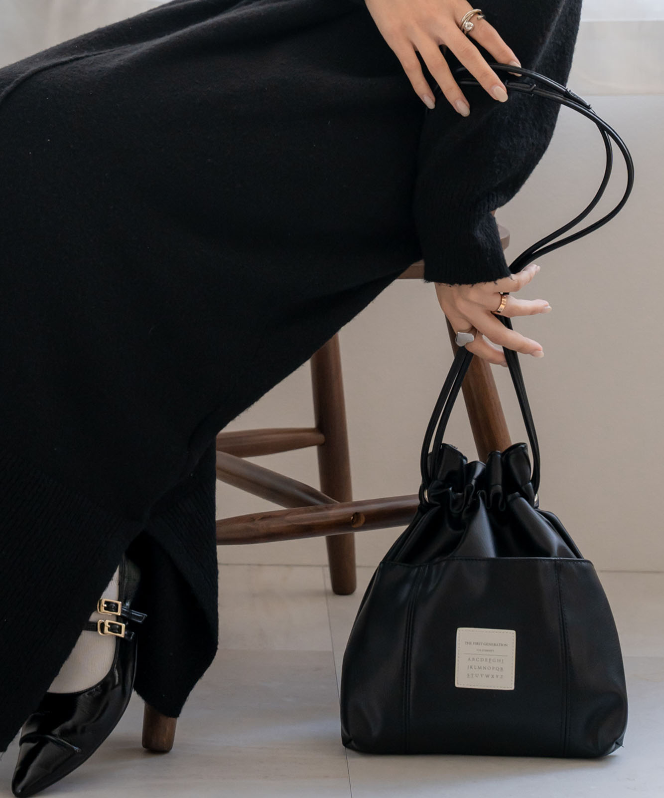 Rename カジュアルデザイン オリジナルタグ 巾着ショルダーバッグ