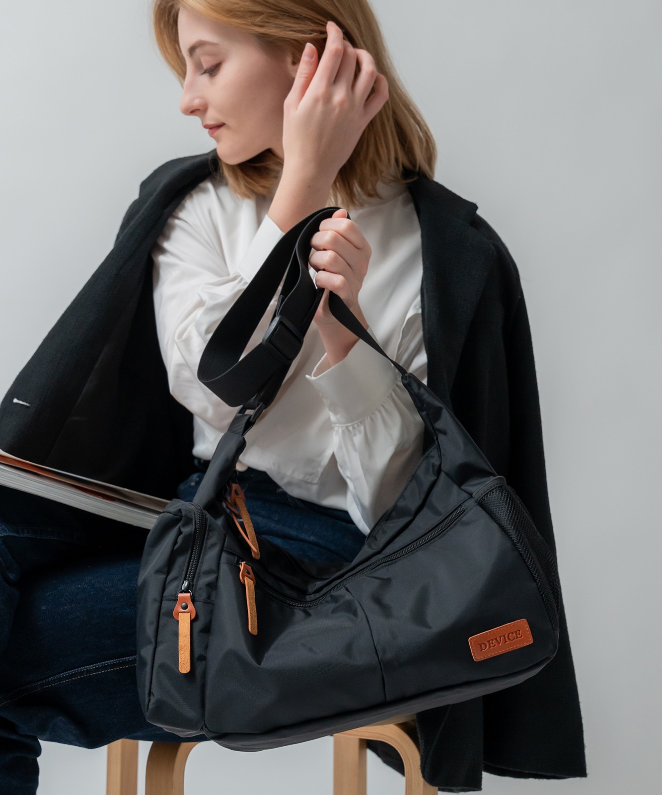 DEVICE フロントダブルポケット ナイロン ショルダーバッグ 斜めがけバッグ メンズ レディース