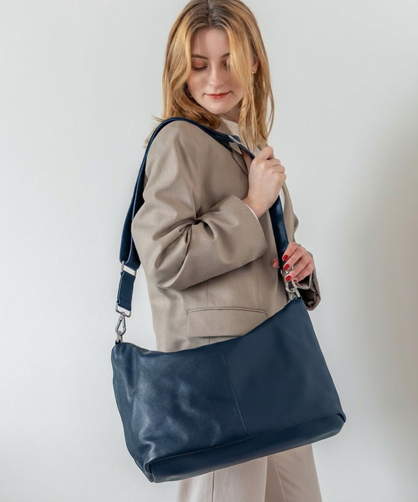 【 DEVICE 】 TransitGate G2 本革エディターズバッグ ショルダーバッグ 大容量 横長 牛革 レザー 2WAY 通勤 通学 高見え メンズ レディース ユニセックス TGS7013