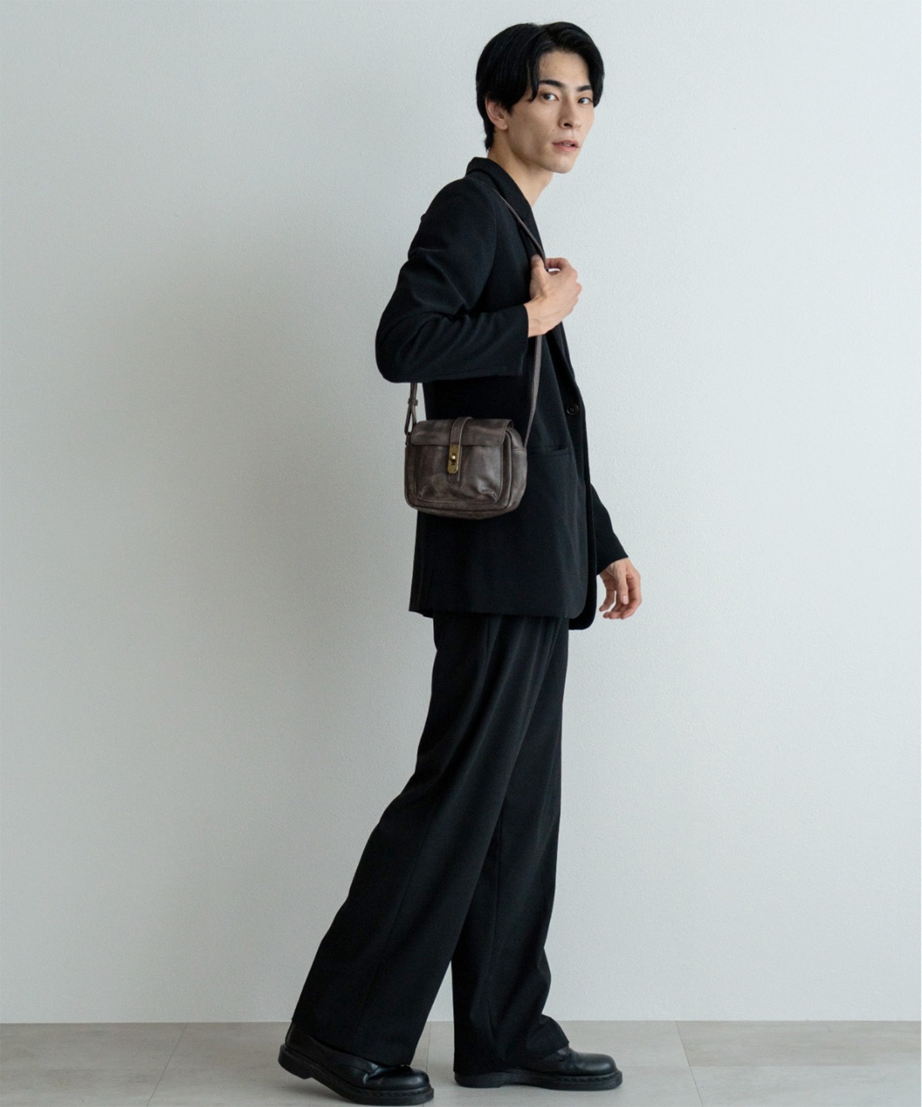 【 DEVICE 】 ヴィンテージデザイン ヴァティカルベルト ショルダーバッグ メンズ レディース ユニセックス おしゃれ ブランド 学生 カジュアル ストリート きれいめ 大人 通勤 DSG25040