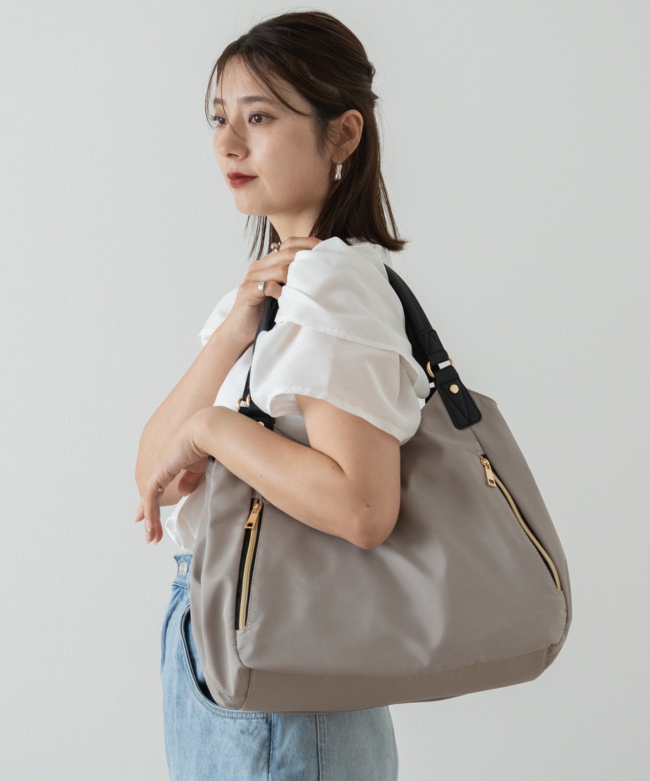【 Rename 】 軽量ゴールドファスナーナイロントートバッグ レディース ユニセックス 上品 高級感 フォーマル RTN70043
