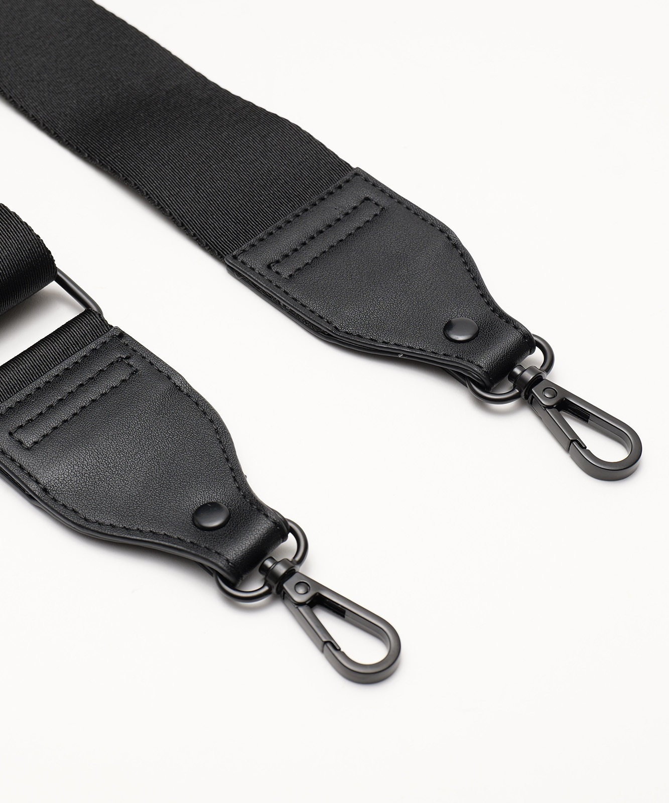 【 DEVICE 】 ビジカジ トートバッグ コーデュラナイロン 通勤 通学 大容量 PC収納 メンズ レディース DTN25072