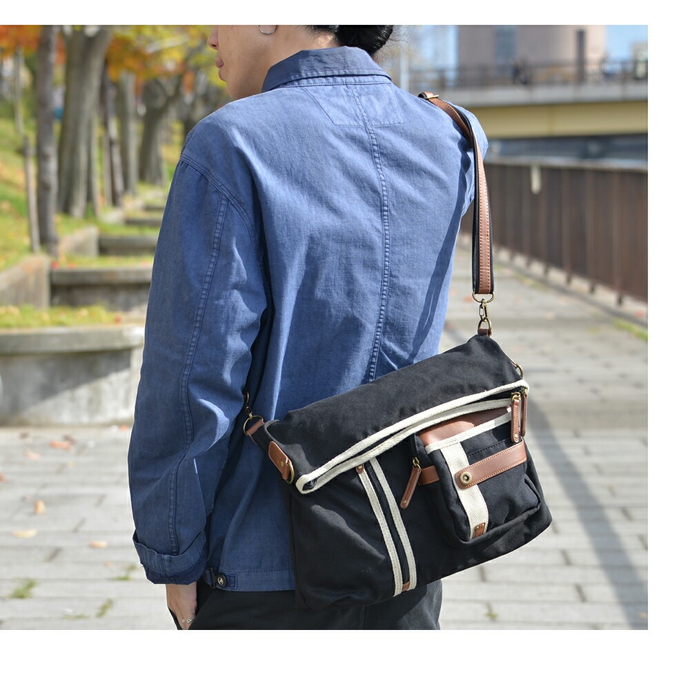 ☆送料・関税込 THROW ショルダーバッグ セール】 TYPE:ポケット ショルダー バッグ （ショルダーバッグ