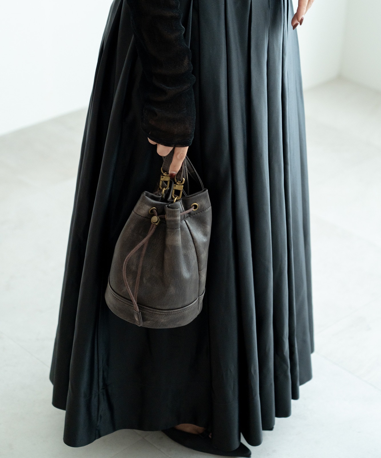 DEVICE ヴィンテージデザイン 巾着 ショルダーバッグ