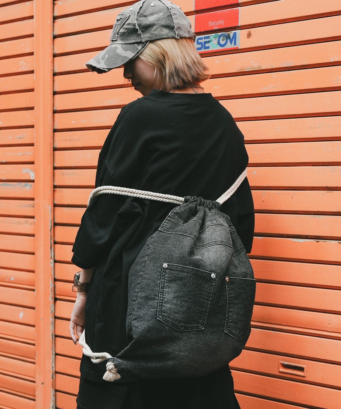 【 DEVICE 】 ウォッシュデニム ナップサック メンズ レディース ユニセックス 古着風 ユーズド加工 RRD24049