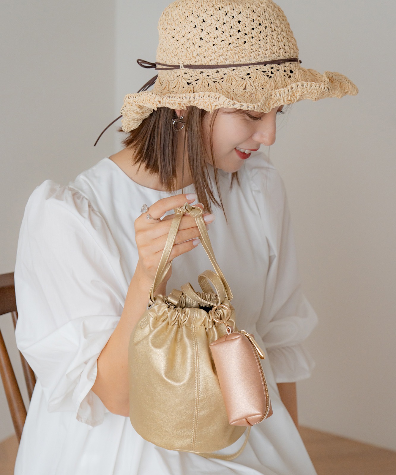 【 DEVICE × じーたーコラボ 】 Rename ソフトフェイクレザー 巾着ショルダーバッグ メンズ レディース RSG20133