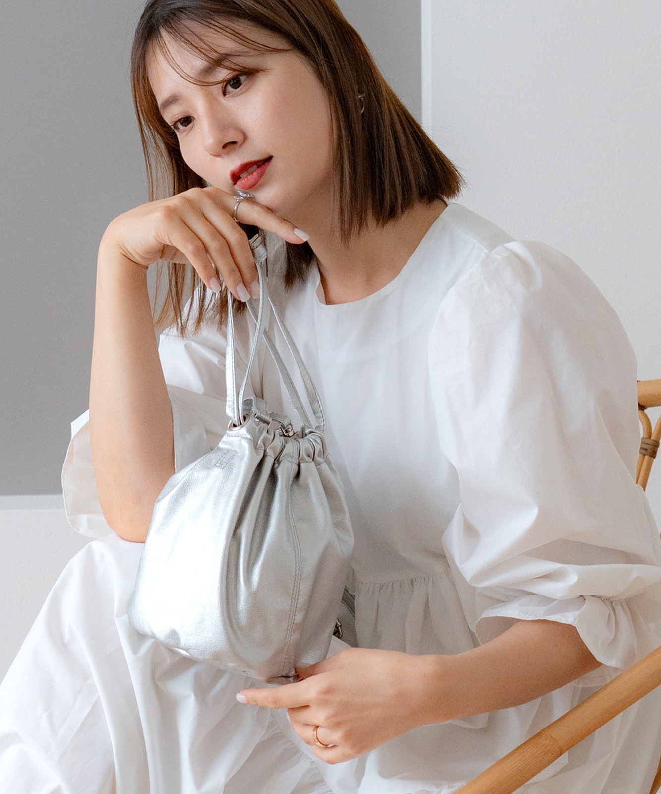 DEVICE × じーたーコラボ ソフトフェイクレザー 巾着ショルダーバッグ