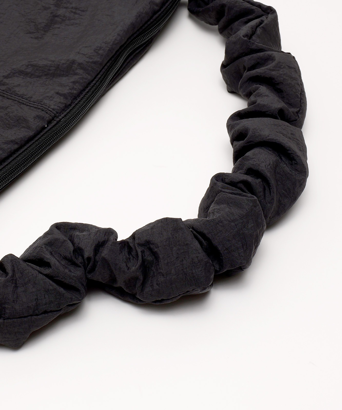 DEVICE+ 軽量  ギャザー ドローコード ショルダーバッグ メンズ レディース