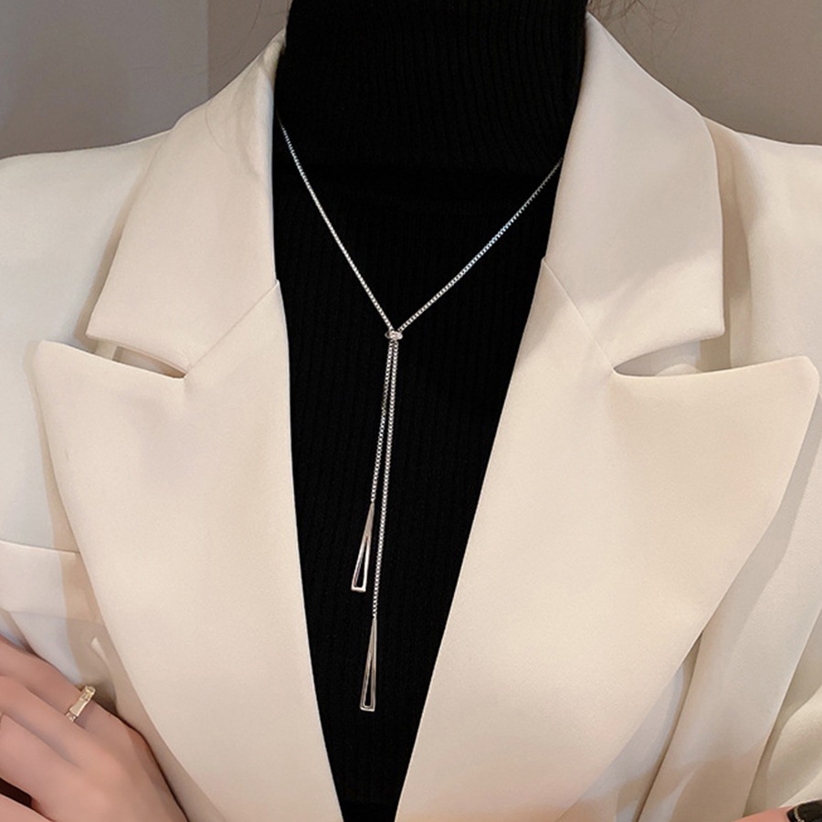 �ȥ饤���󥰥�롼�ץ��� Y�������� �ͥå��쥹 nec-032