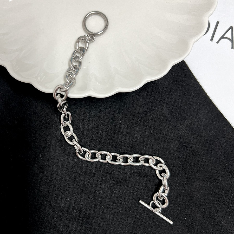 ��������ǥ�����ޥ�ƥ�֥쥹��å� blt-004