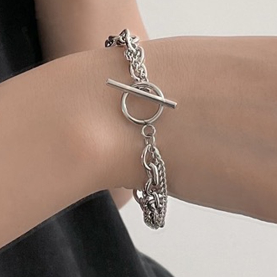 ��Ϣ��������ޥ�ƥ�֥쥹��å� blt-005