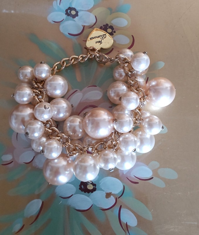 �������ɡ���֥쥹