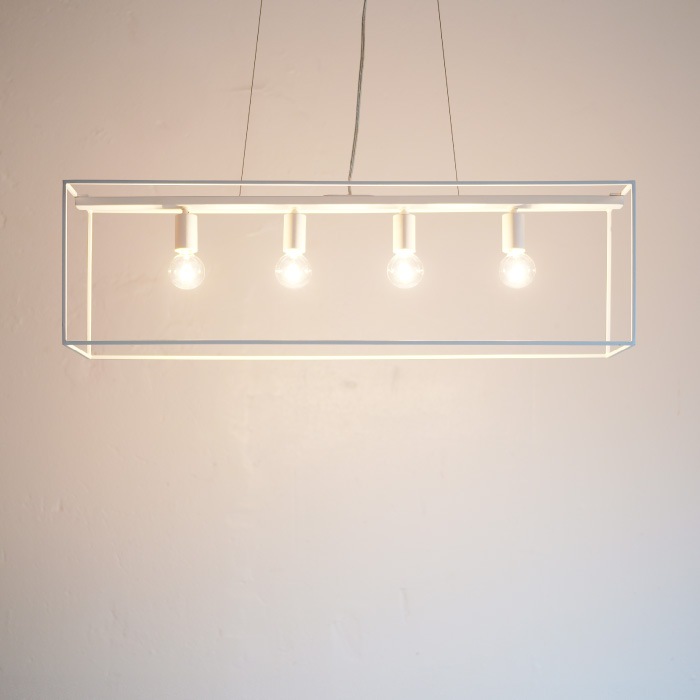 Scenario W シェナーリオ W ペンダントランプ