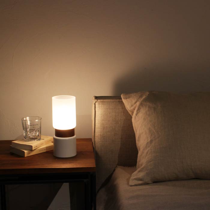 Punt プント ナイトランプ