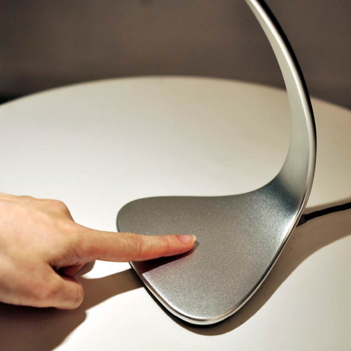 LED Biolo ビオロ デスクランプ