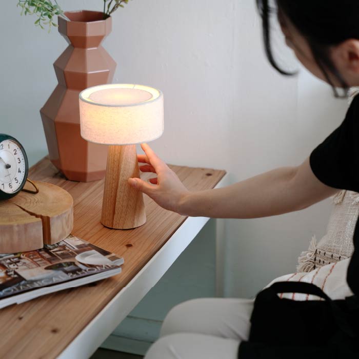 【12月下旬発売予定】Wott ウォット ポータブルランプ