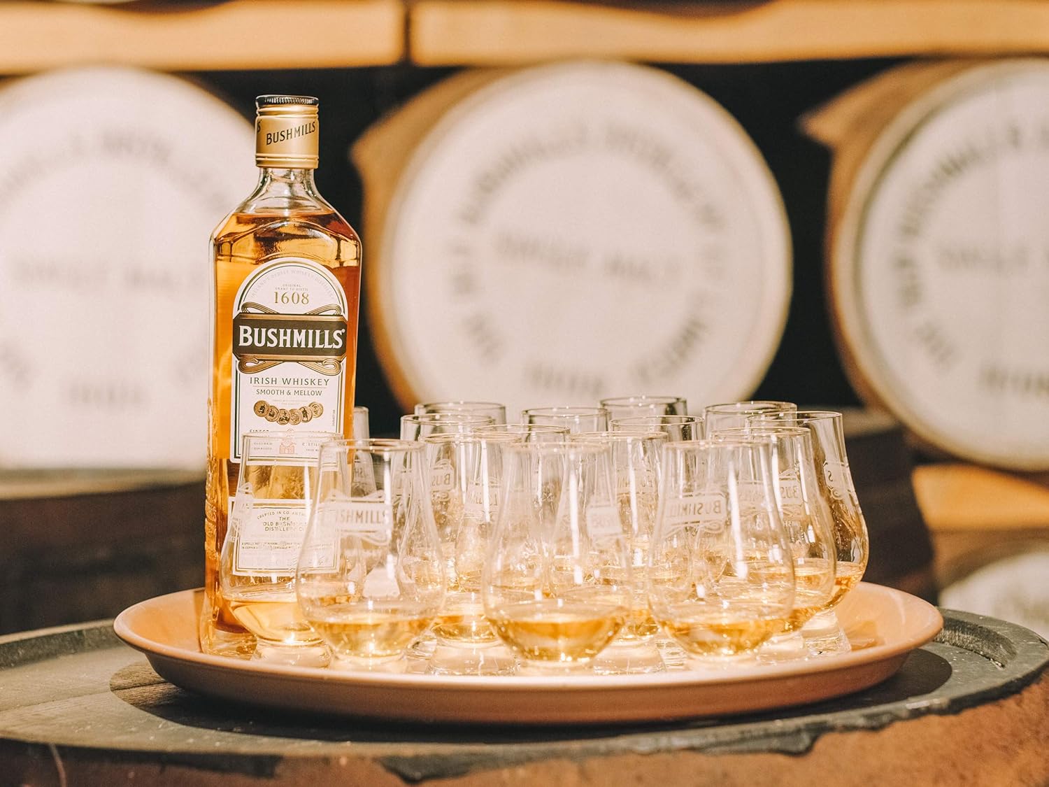 ブッシュミルズ 40度 700ml