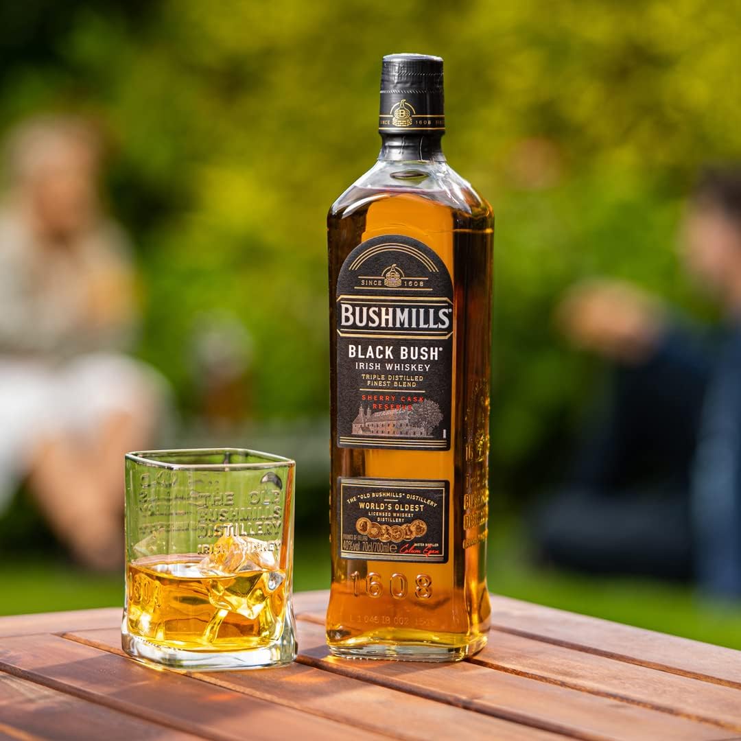 ブッシュミルズ ブラック 40度 700ml 正規品