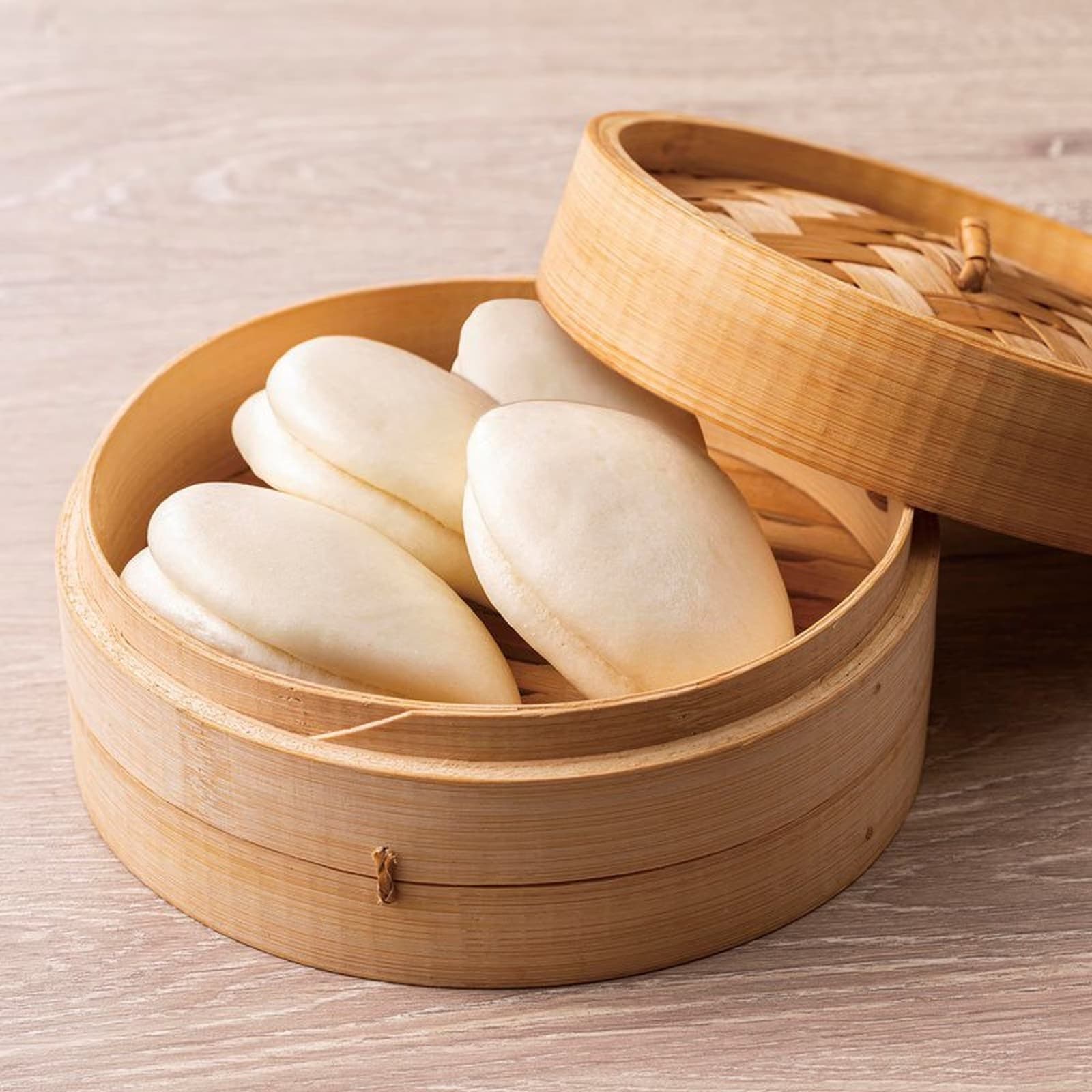 おうちで謝朋殿のお供に「中華割包（割りパン）」4個