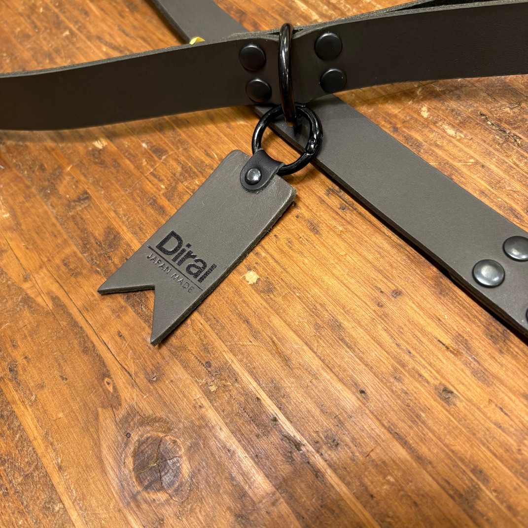 SHORT WIDE LEASH 24MM GRAY