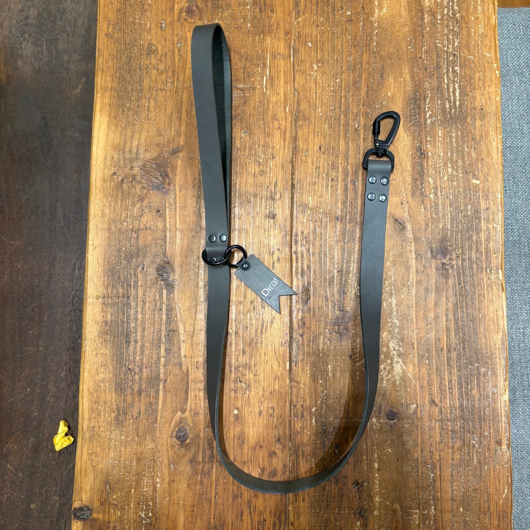 SHORT WIDE LEASH 24MM GRAY