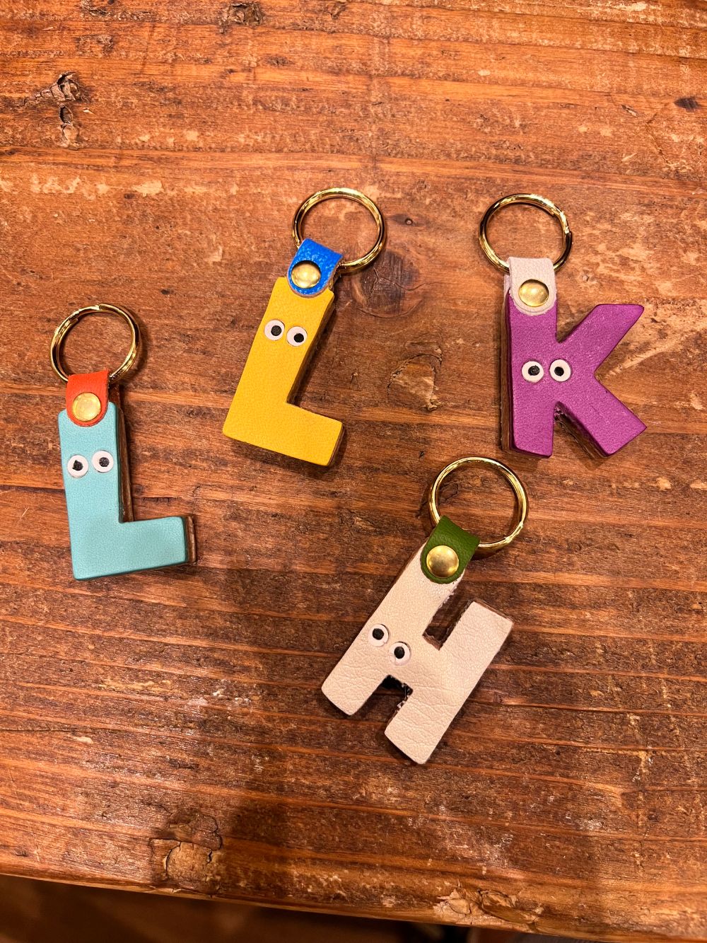 イニシャルタグ（通常カスタム）