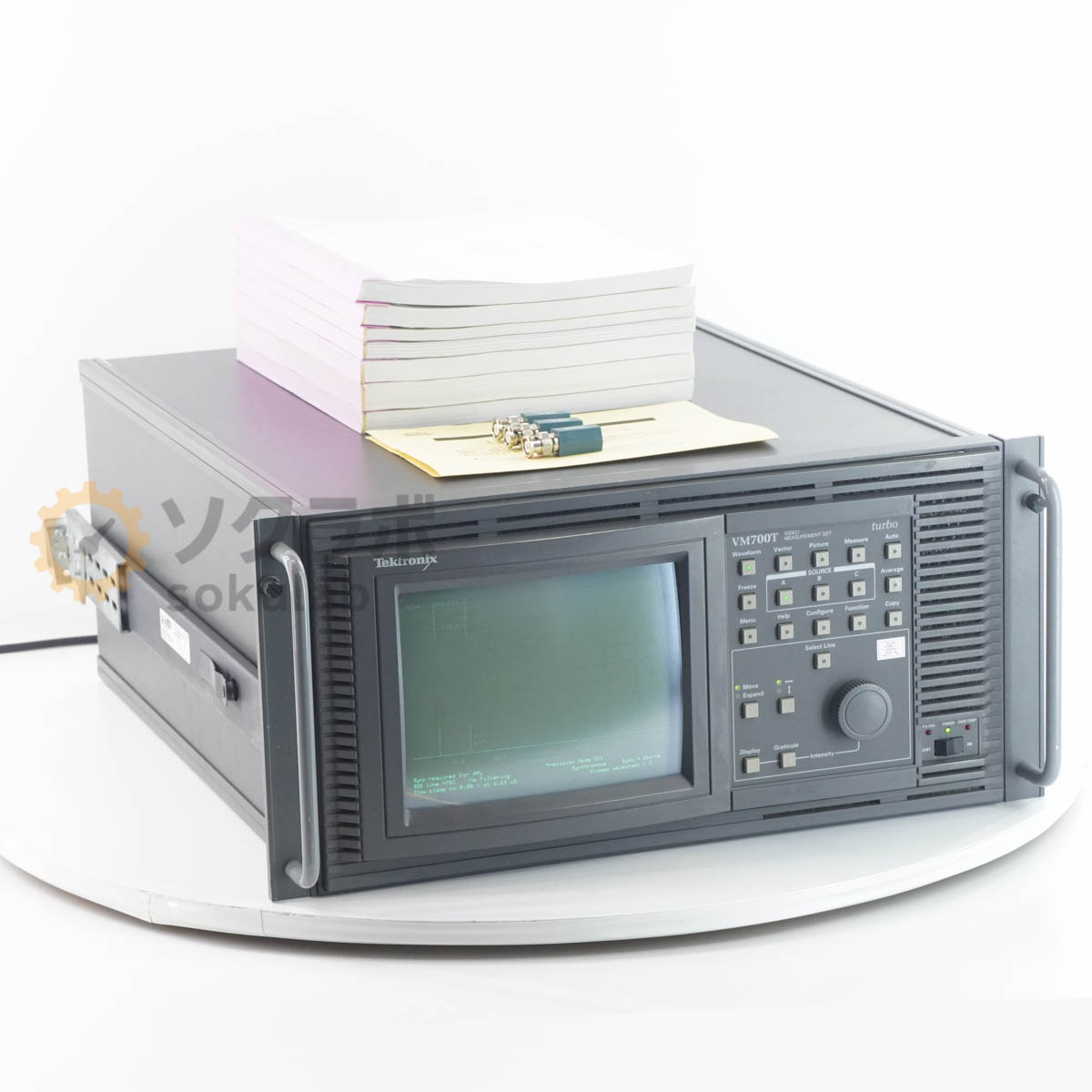 [JB]USED �ݾڤʤ� Tektronix VM700T turbo VIDEO MEASUREMENT SET NTSC Video Analyzer �ӥǥ����ʥ饤���� OPT 01 1S 011...[07507-0244]