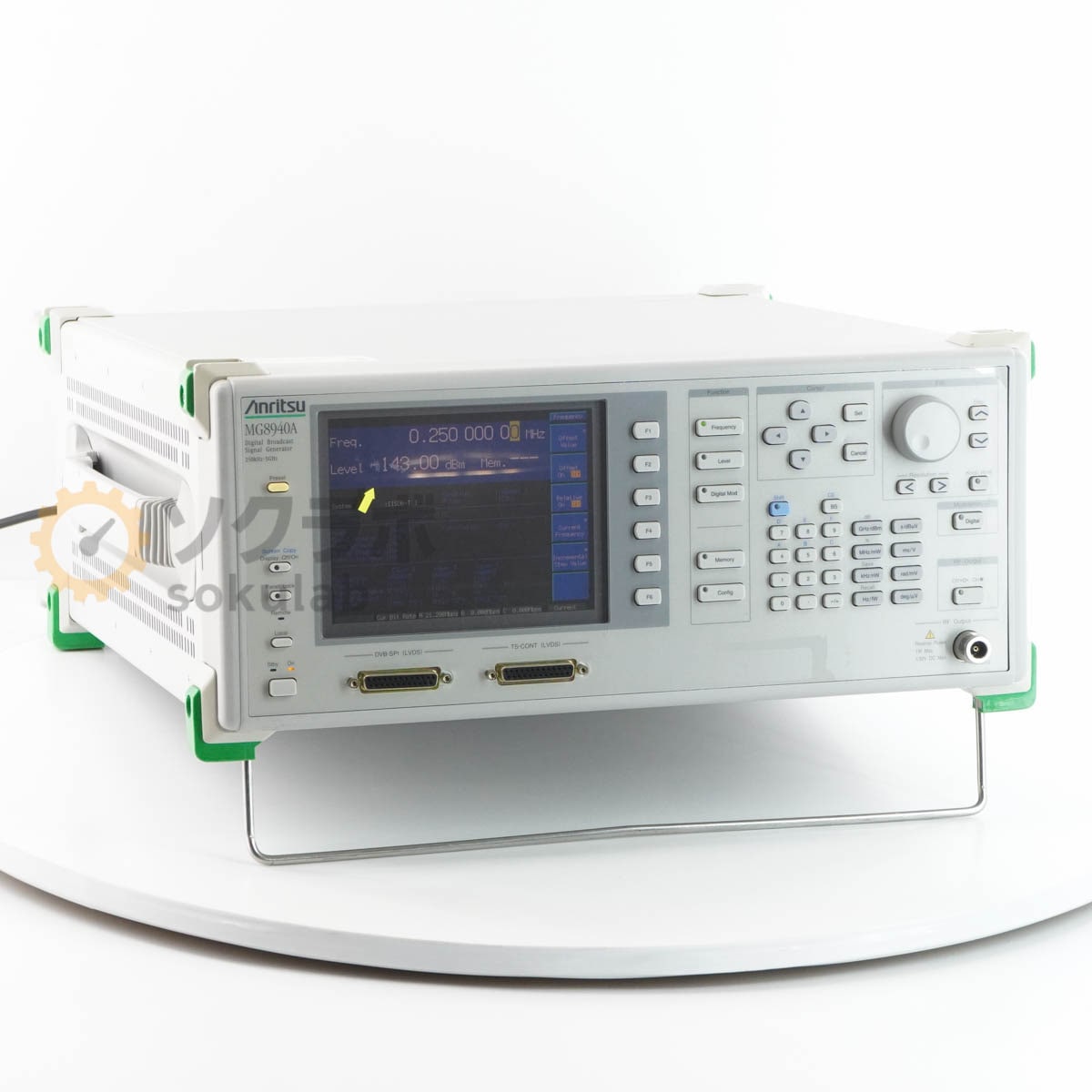 [JB]USED �ݾڤʤ� Anritsu MG8940A DIGITAL BROADCAST SIGNAL GENERATOR �ǥ�������������ȯ���� OPT 01 15 250kHz-3GHz [08191-0074]