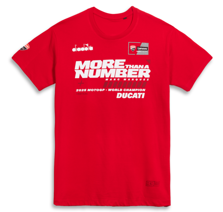 【予約販売】MM93 2025 MotoGP Word Champion | ショートスリーブ Tシャツ【ドゥカティ アパレル】